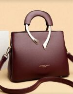 حقيبة نسائية