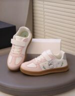 ⁦حذاء رياضي للبنات⁩ - الصورة ⁦2⁩